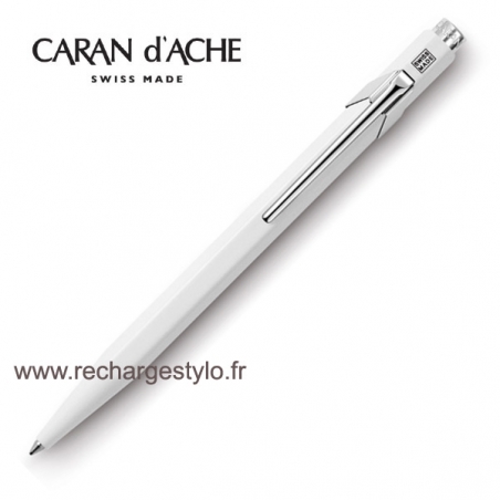 stylo-bille-caran-dache-849-blanc-avec-etui-849.502