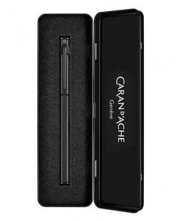 stylo-plume-caran-dache-849-black-code_840.496-caran-dache-slimpack-ouvert